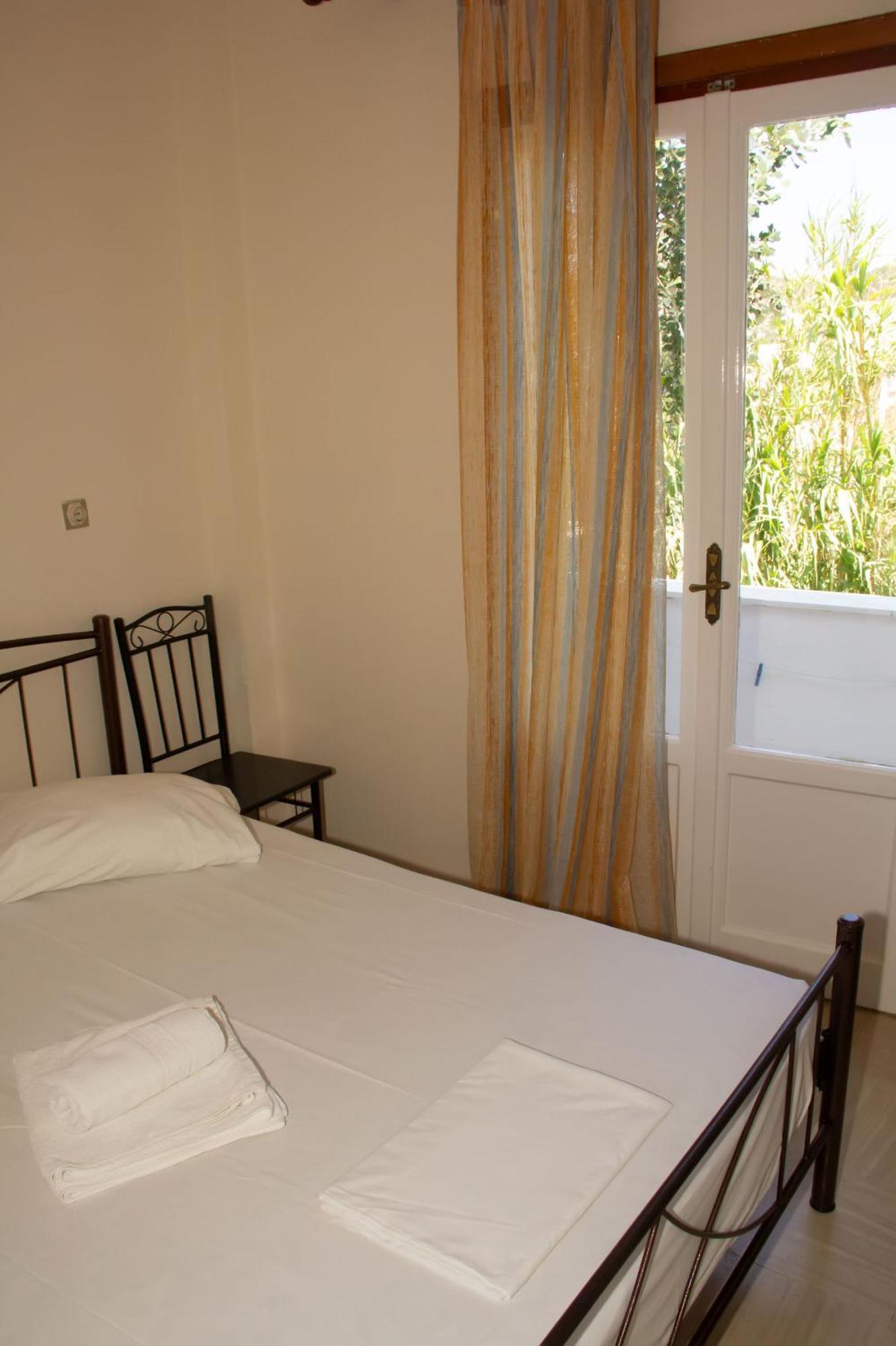 Aristidis Apartment Galissas Bagian luar foto