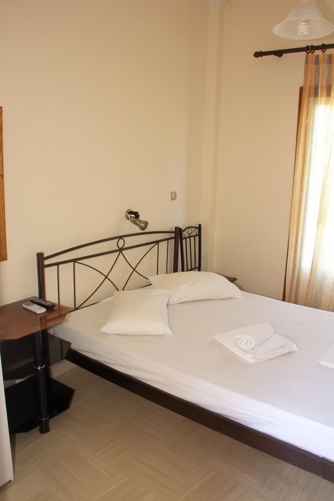 Aristidis Apartment Galissas Bagian luar foto