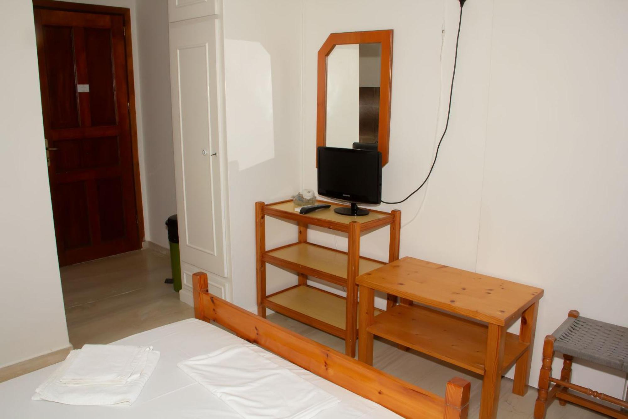 Aristidis Apartment Galissas Bagian luar foto